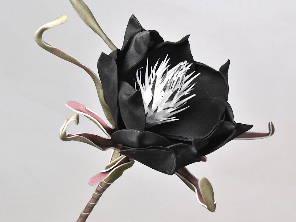 Fleur en mousse Noir, D 20cm