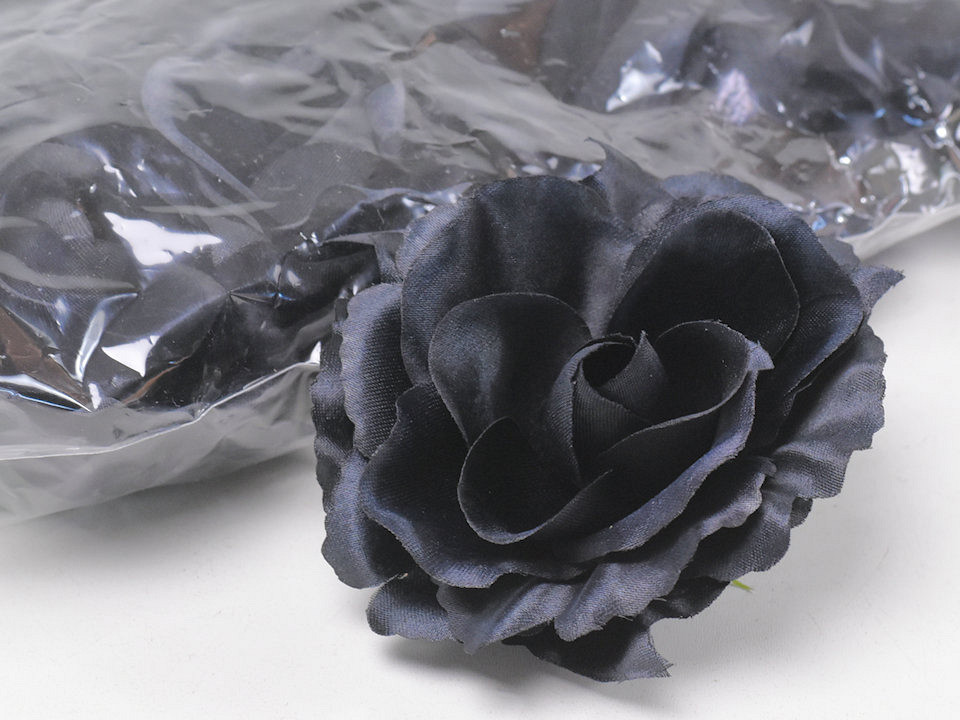 Rose Noir D11cm