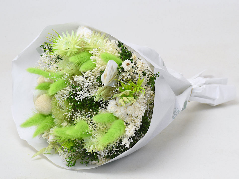 Dried Flower Bouquet Light Green