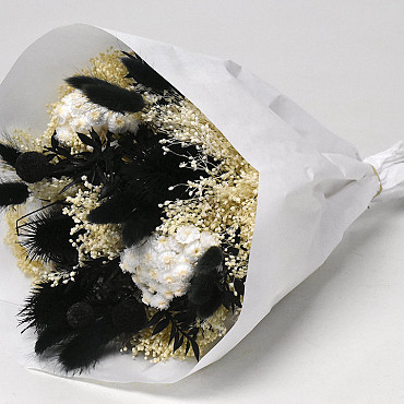 Dried Flower Bouquet Black/White 40cm