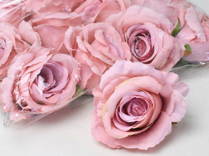 Artificial Rose Soft Pink D10cm