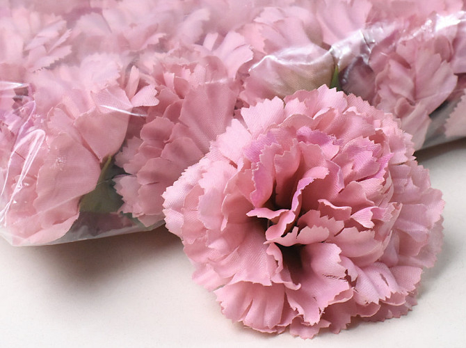 Artificial Carnation Pink D9cm 