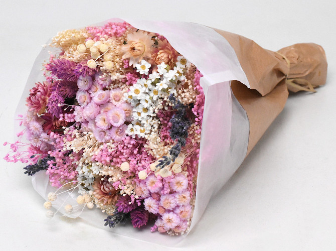 Dried Flower Bouquet Lilac Pink