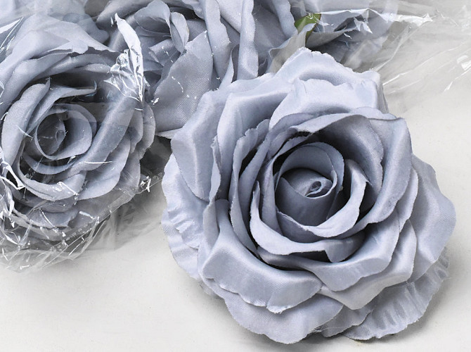 Rose Satin Grau D11cm