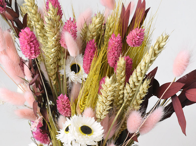 Dried Field Bouquet Pink 35cm